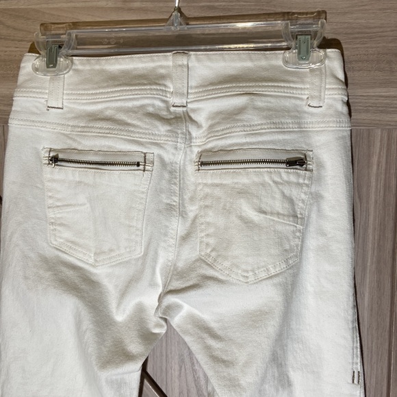 CAbi Bootleg Jean - Picture 4 of 6